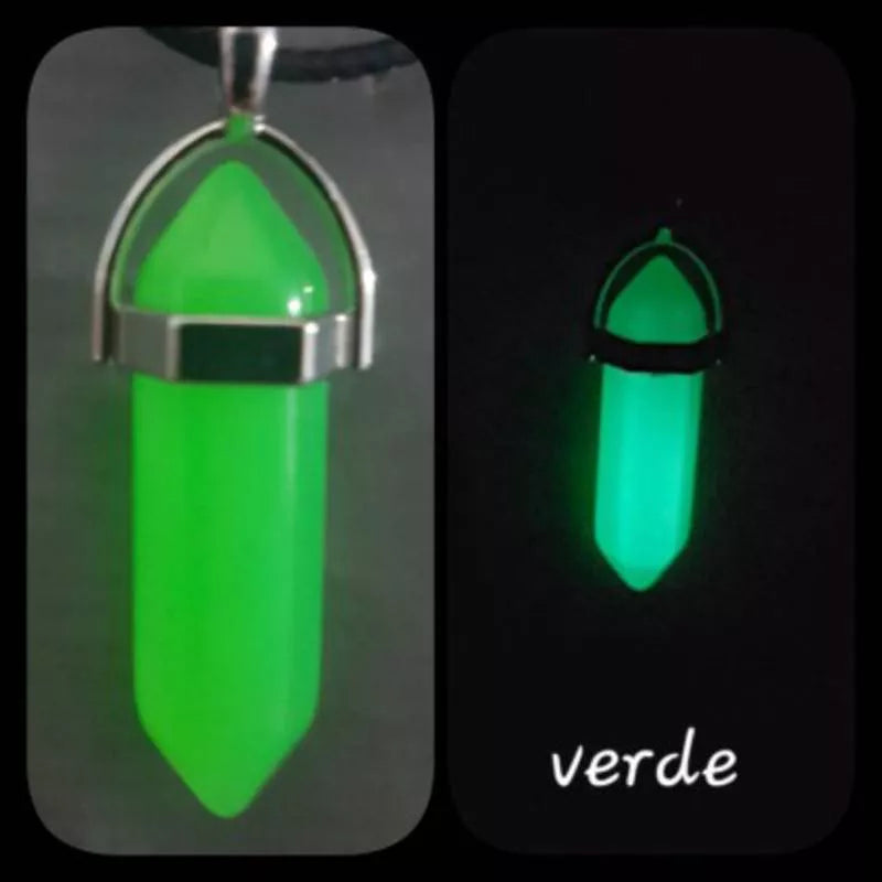 Colar de pedra hexagonal fluorescente luminosa, colar com pingente de couro, de cristal natural brilhante no escuro, pedra de bala