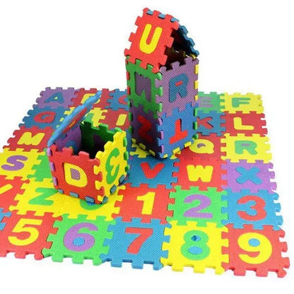 Brinquedo tapete eva 36 peças para crianças  alfabeto e numerais.