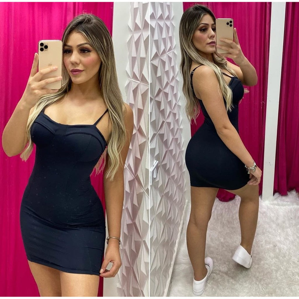 vestido alcinha curto colado retro com bojo