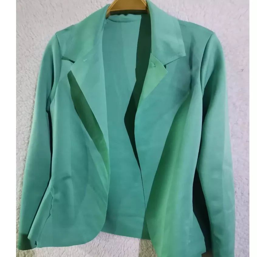 Blazer Feminino em Neoprene Casaco curto Varias Cores com babado Terninho Social aberto