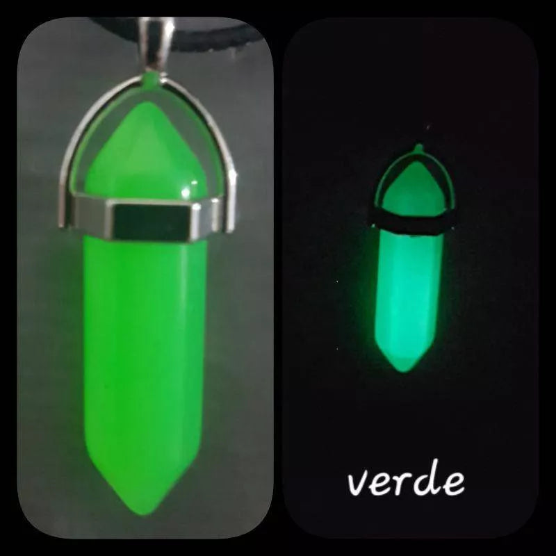 Colar de pedra hexagonal fluorescente luminosa, colar com pingente de couro, de cristal natural brilhante no escuro, pedra de bala