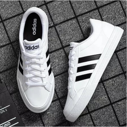 Tênis Unissex Adidas