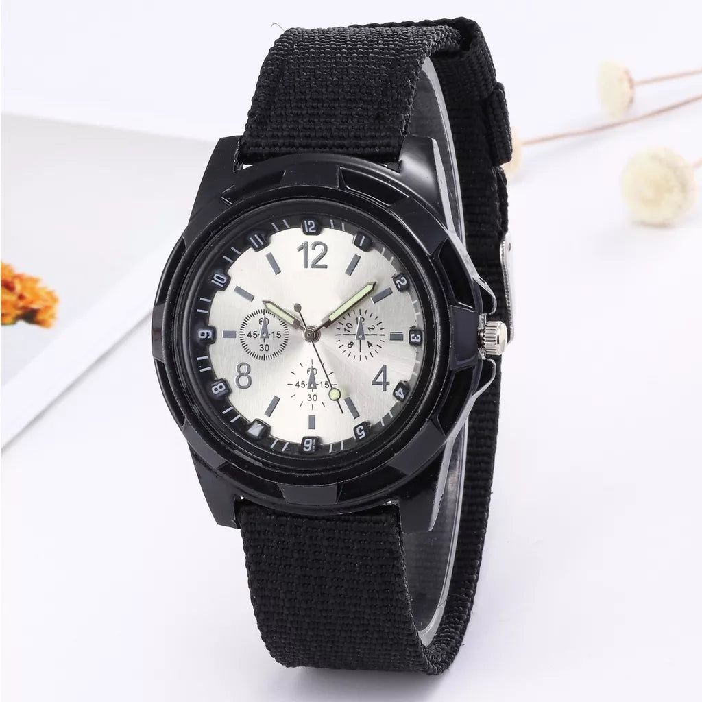 Relógio De Homens Do Exército De Nylon Tecido Canvas Strap Militar Relógios De Quartzo Masculinos Casual Fresco Esporte Round Dial Dos Wristw